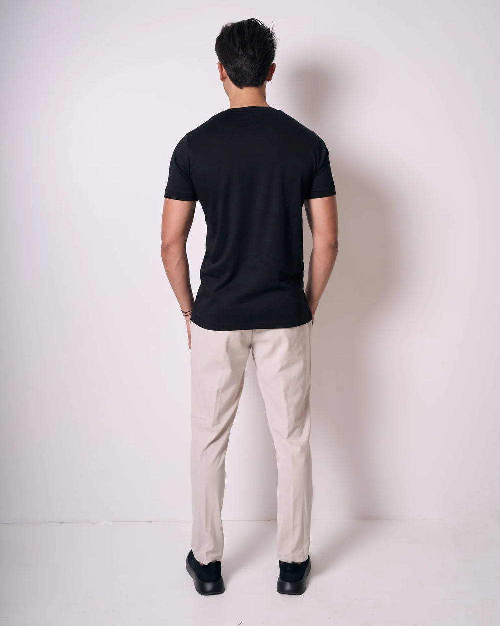CAMISETA PIMA - GOLA RETA - PRETO - imagem 3